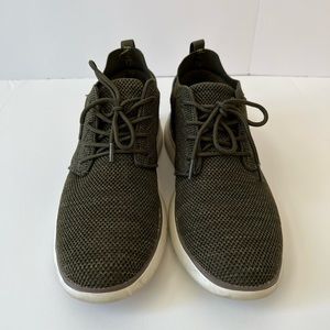 Men Shoes Color Green US Size 9.5